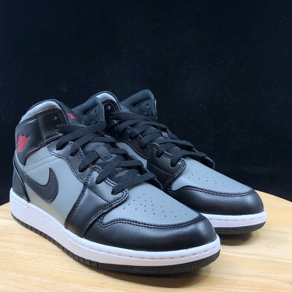 Nike Air Jordan 1 Mid GS Shadow Black Grey Gym Red White 554725-096 Size 5.5y - Picture 4 of 10